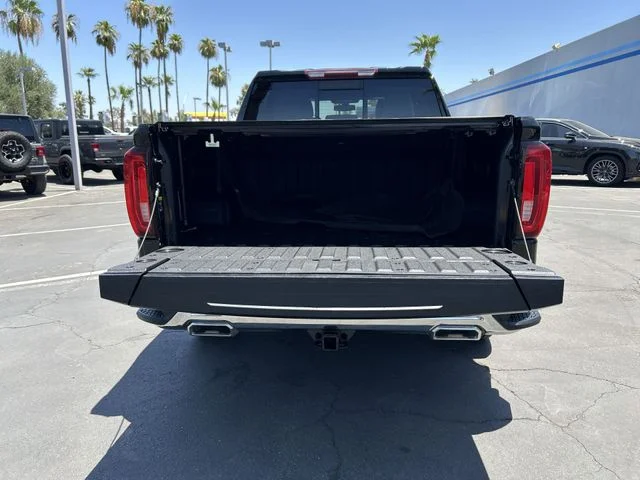 Used 2020 Gray GMC SLT image 26