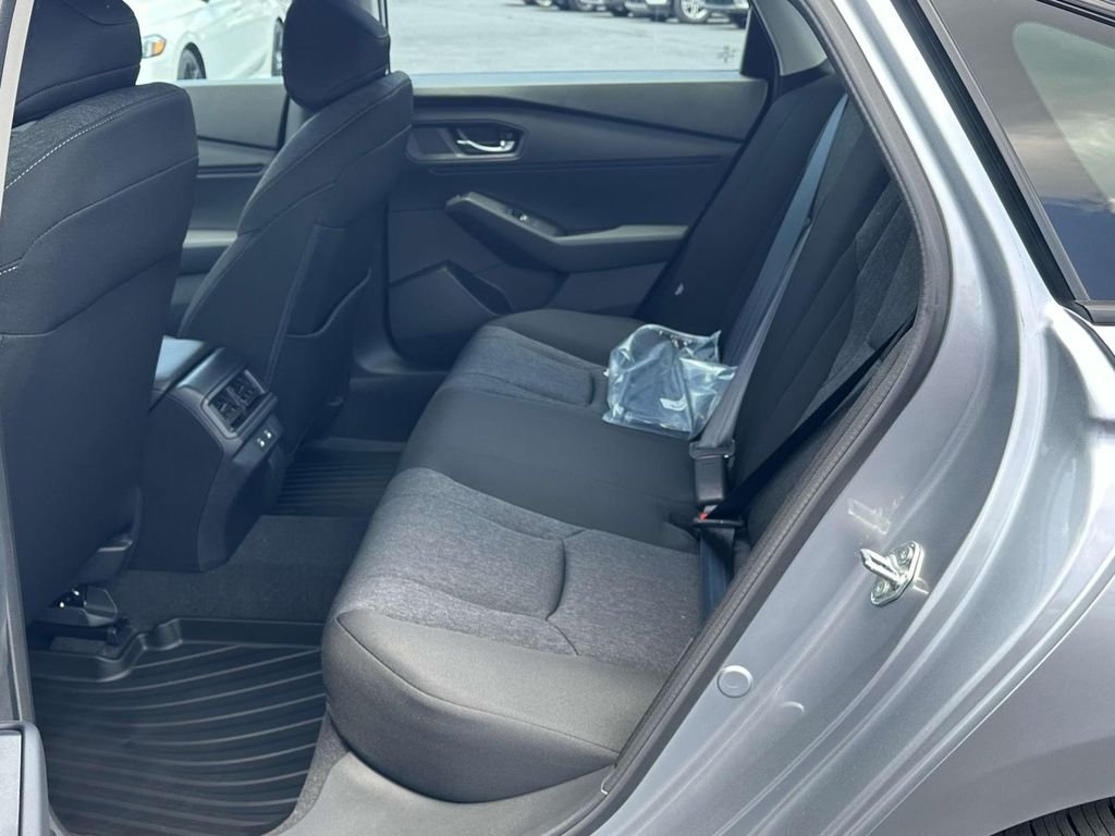 2025 Honda Accord SE - Photo 9