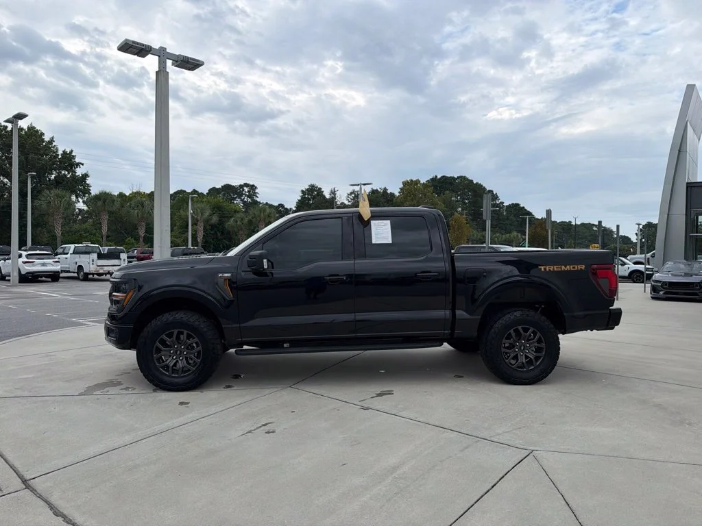 Used 2025 Black Ford Tremor image 5