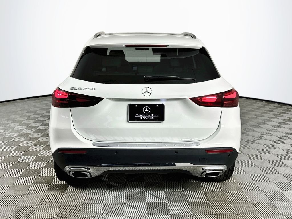 New 2026 Polar White Mercedes-Benz GLA 250 image 6