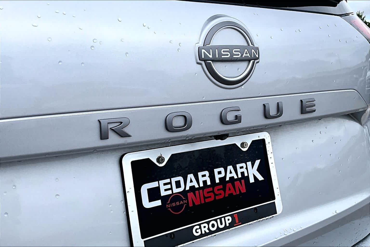 Used 2025 Brilliant Silver Metallic Nissan SV image 10