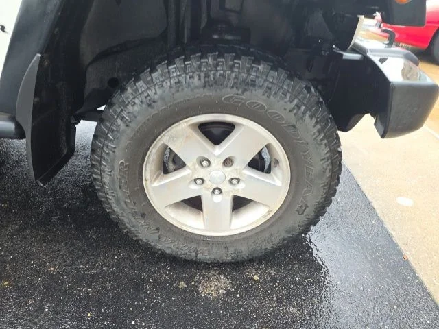 Used 2010 White Jeep Sport image 16