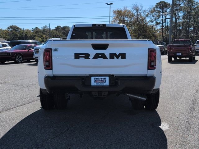 New 2026 Bright White Clear-Coat Exterior Paint RAM Tradesman image 8