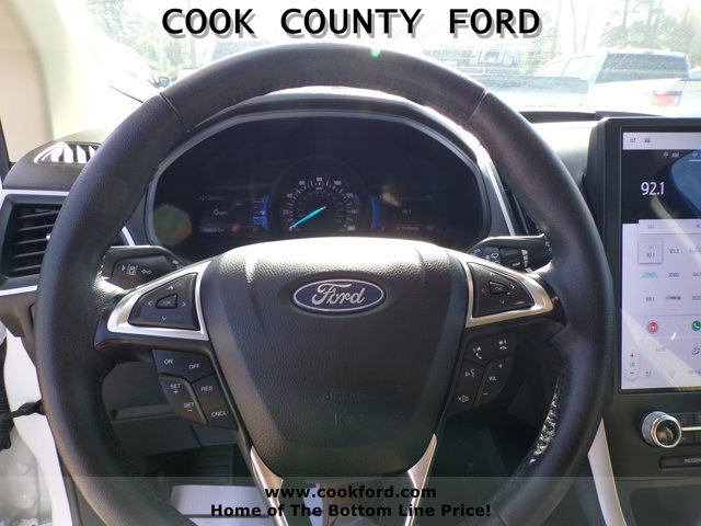Used 2024 Star White Ford SEL image 4