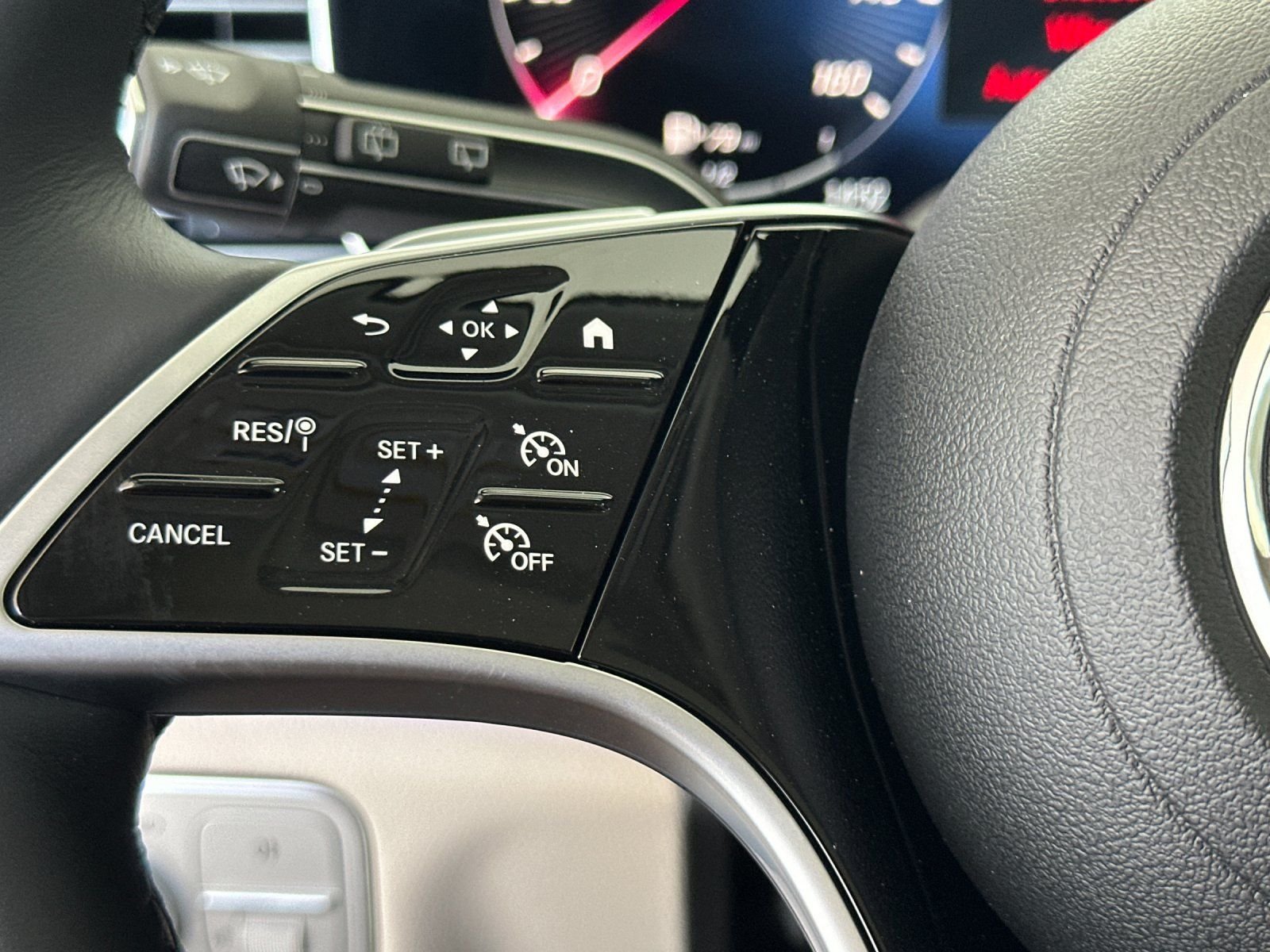 New 2026 Polar White Mercedes-Benz 350 image 28