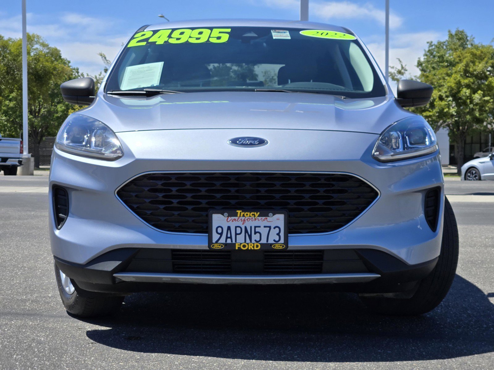 Certified Used 2022 Ice Blue Ford SE image 2