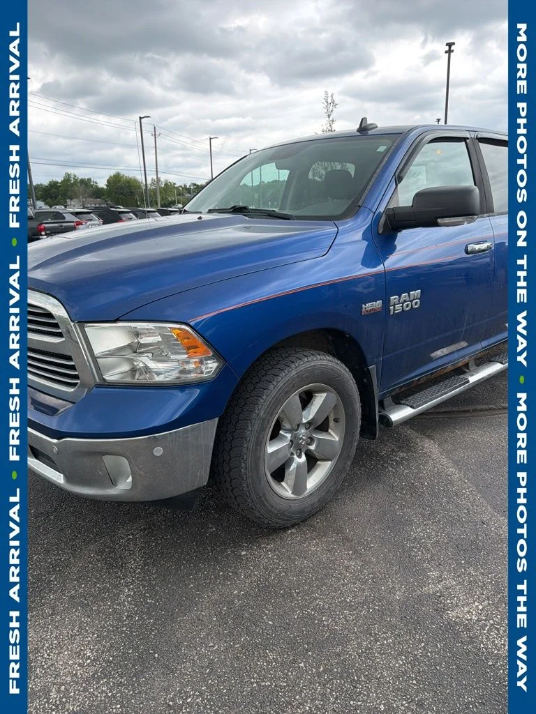 2016 RAM 1500 Big Horn 4x4 Crew Cab 5'7's photo