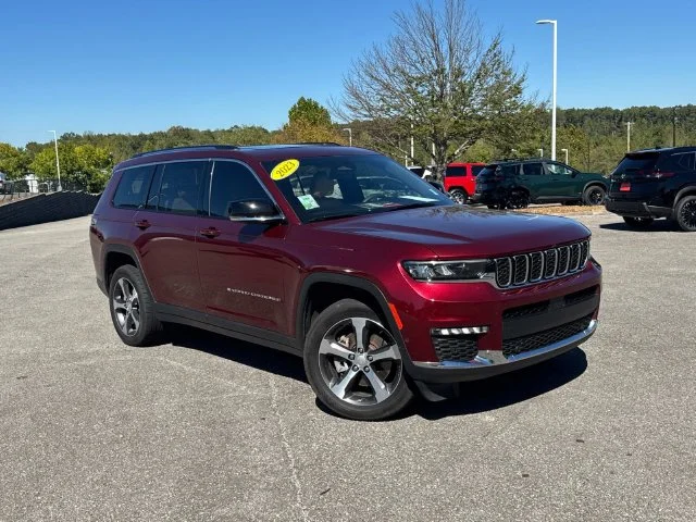 Used 2023 Red Jeep Limited image 2