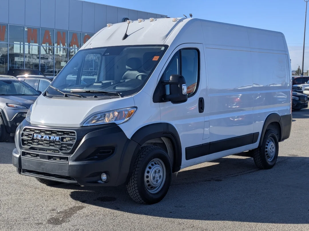Certified Used 2025 White RAM Tradesman - - C/V HR 136 WB - Pkg 22B - Convenience Grp - Cargo Partition - Wall Paneling & More! image 4
