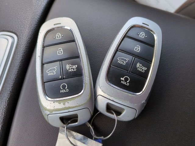 Used 2022 Gray Hyundai SEL Convenience image 28