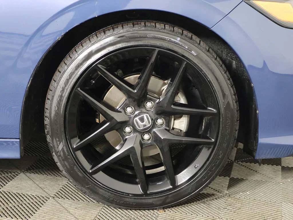 Certified Used 2025 Blue Lagoon Honda Sport image 19