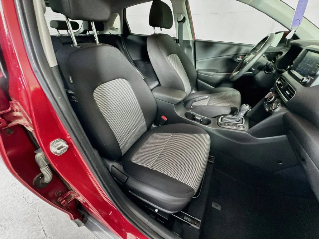 Used 2019 Red Hyundai SEL image 33