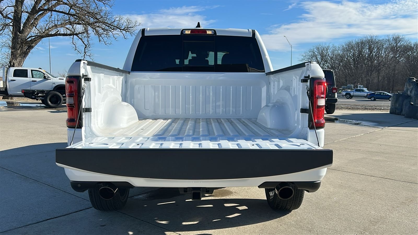 New 2026 Bright White Clear-Coat Exterior Paint RAM Laramie image 16