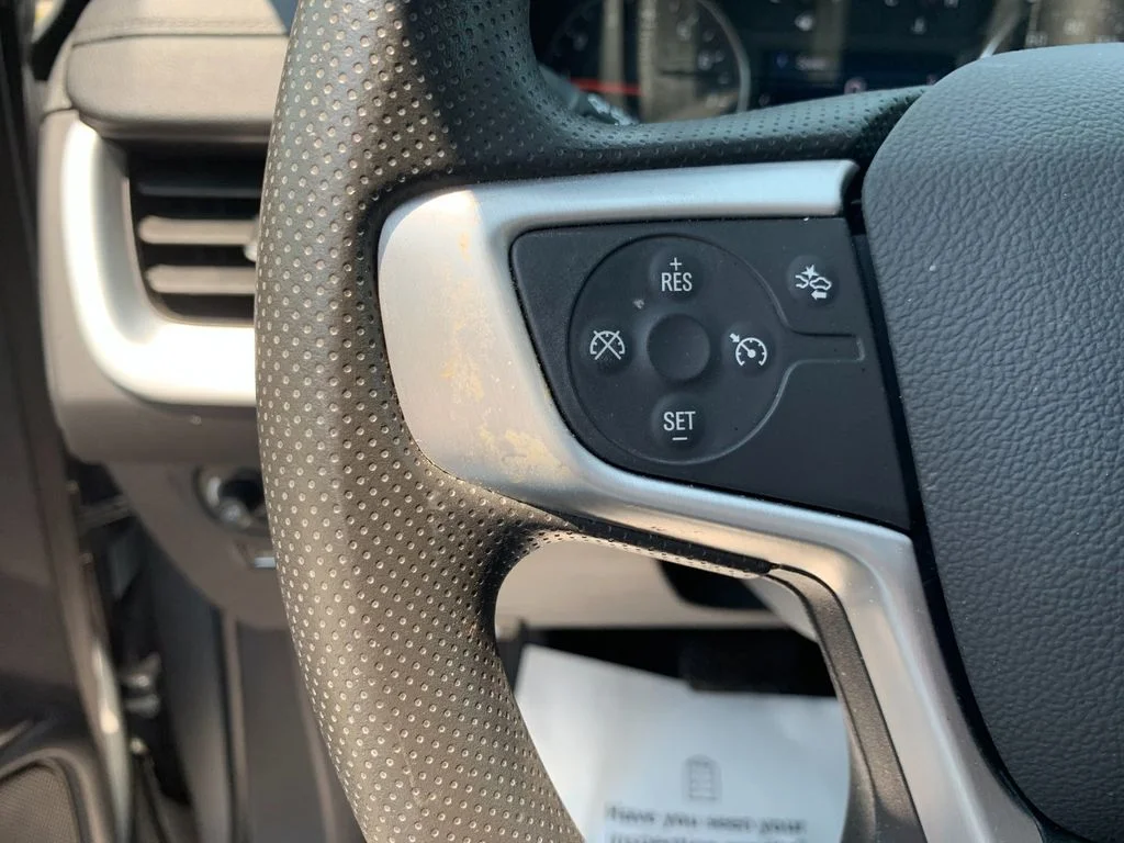 Used 2024 Silver GMC SLE image 26