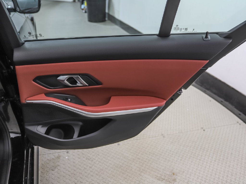 New 2026 Black Sapphire Metallic BMW M340i xDrive image 25
