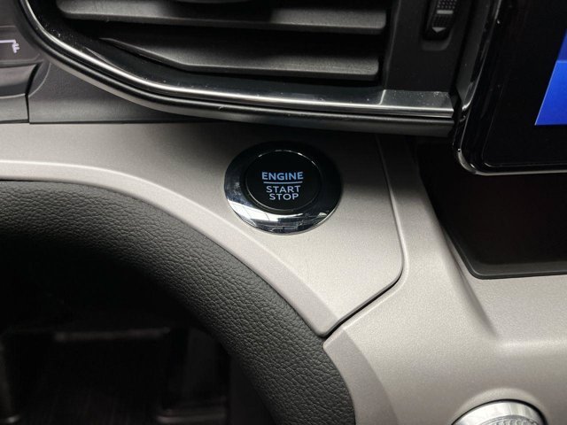 Used 2023 Agate Black Ford XLT image 23