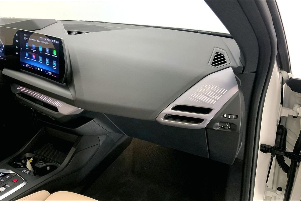 Used 2025 Alpine White BMW  image 23