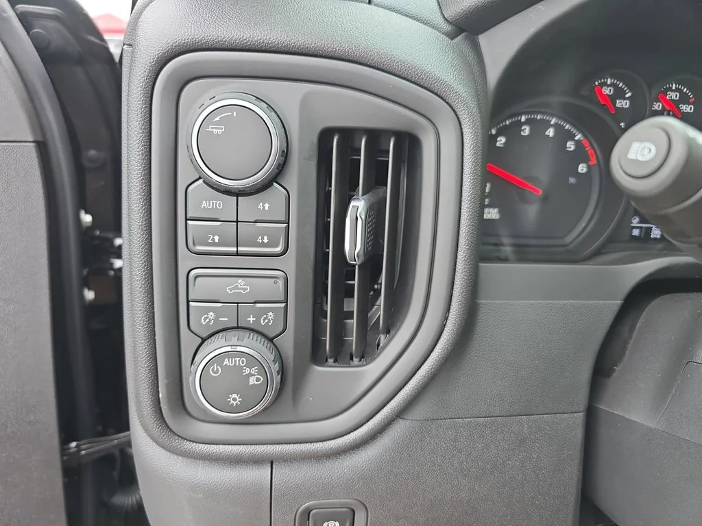 2026 Chevrolet Silverado 1500 Custom Trail Boss - Photo 27