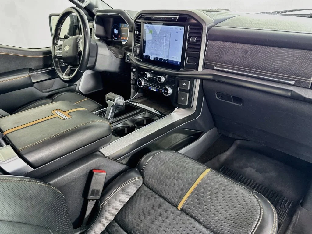 Used 2022 Blue Metallic Ford Platinum image 38