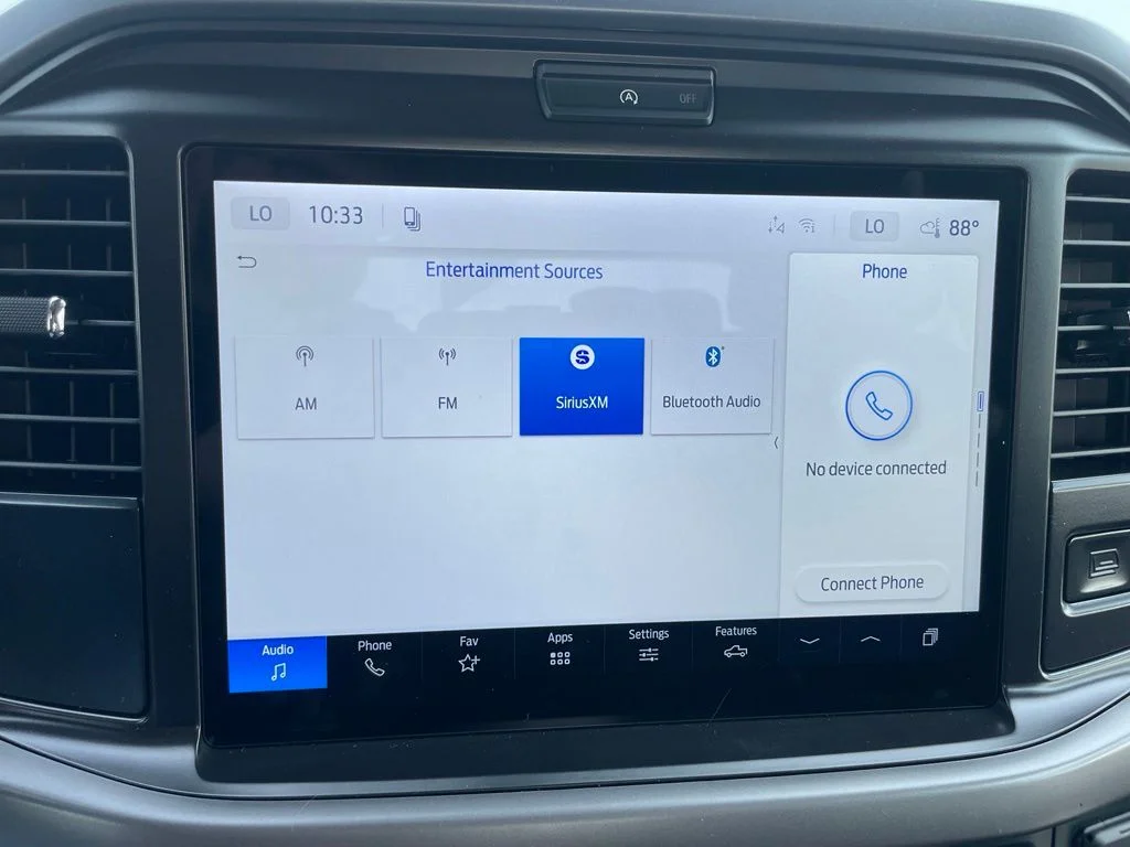 New 2026 Carbonized Gray Metallic Ford XLT image 15