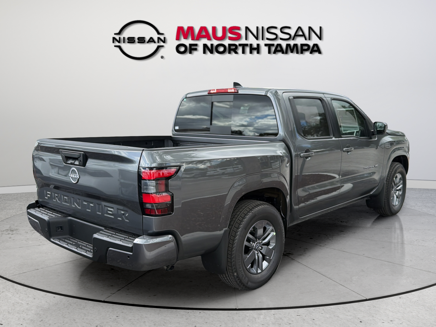 New 2027 Gray Nissan SV image 12