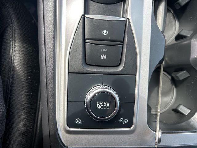 Used 2023 Red Ford XLT image 23