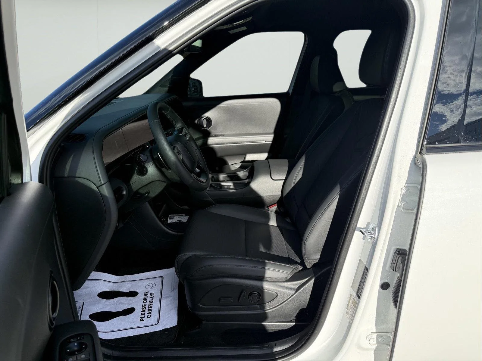 Used 2026 Creamy White Pearl Hyundai XRT Pro image 9