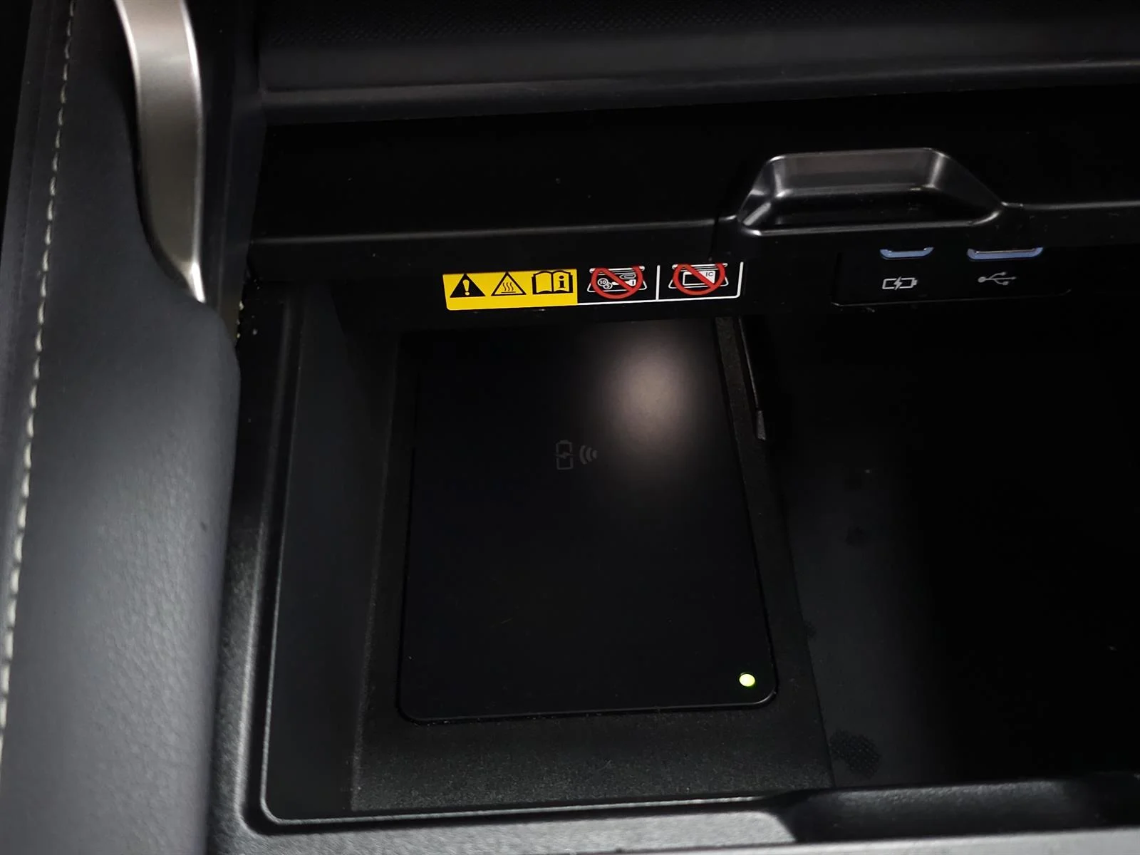 Certified Used 2024  Lexus Premium image 29