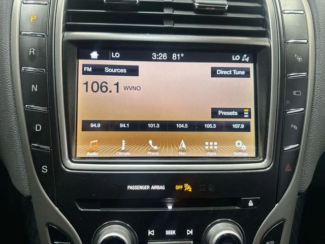 Used 2019 Blue Lincoln Reserve image 13