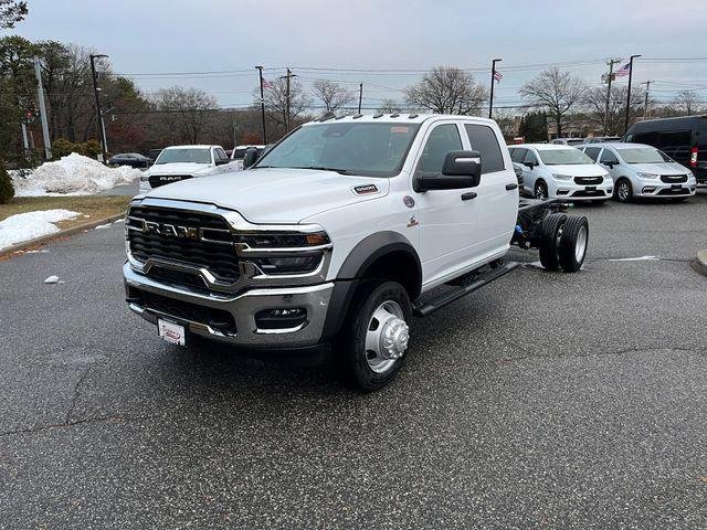 New 2026 Bright White Clear-Coat Exterior Paint RAM TRADESMAN image 28