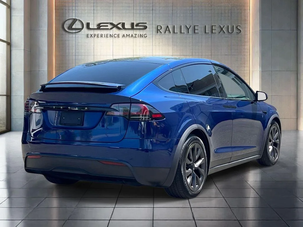 Used 2023 Blue Tesla Standard Range image 7