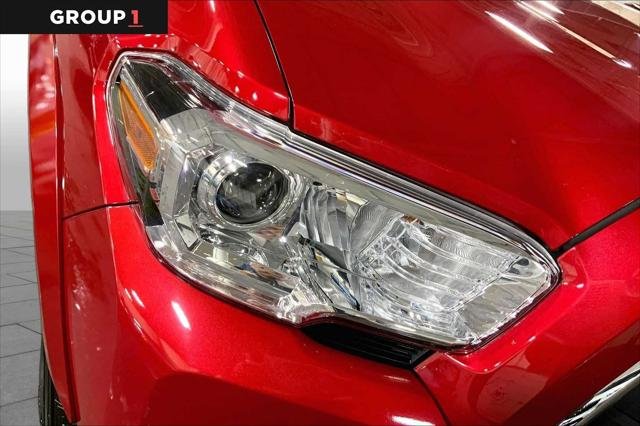 Certified Used 2021 BARCELONA RED MET. Toyota  image 28
