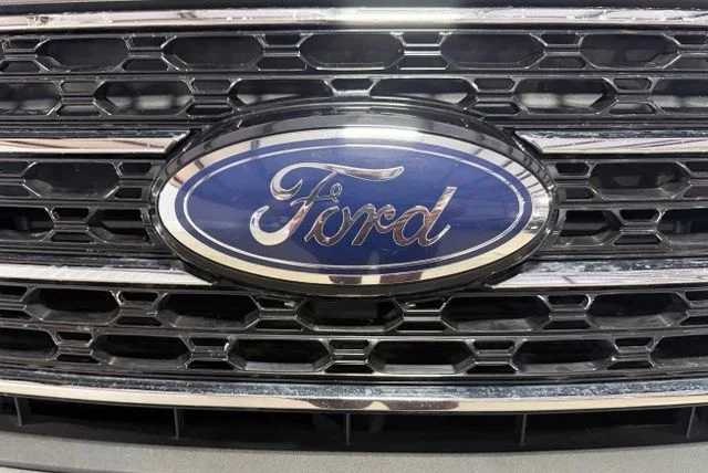 Used 2021 Gray Ford XLT image 32
