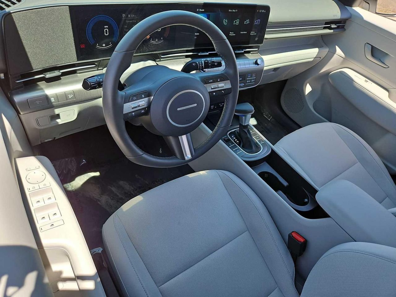 New 2026 Atlas White Hyundai SEL Sport AWD image 10