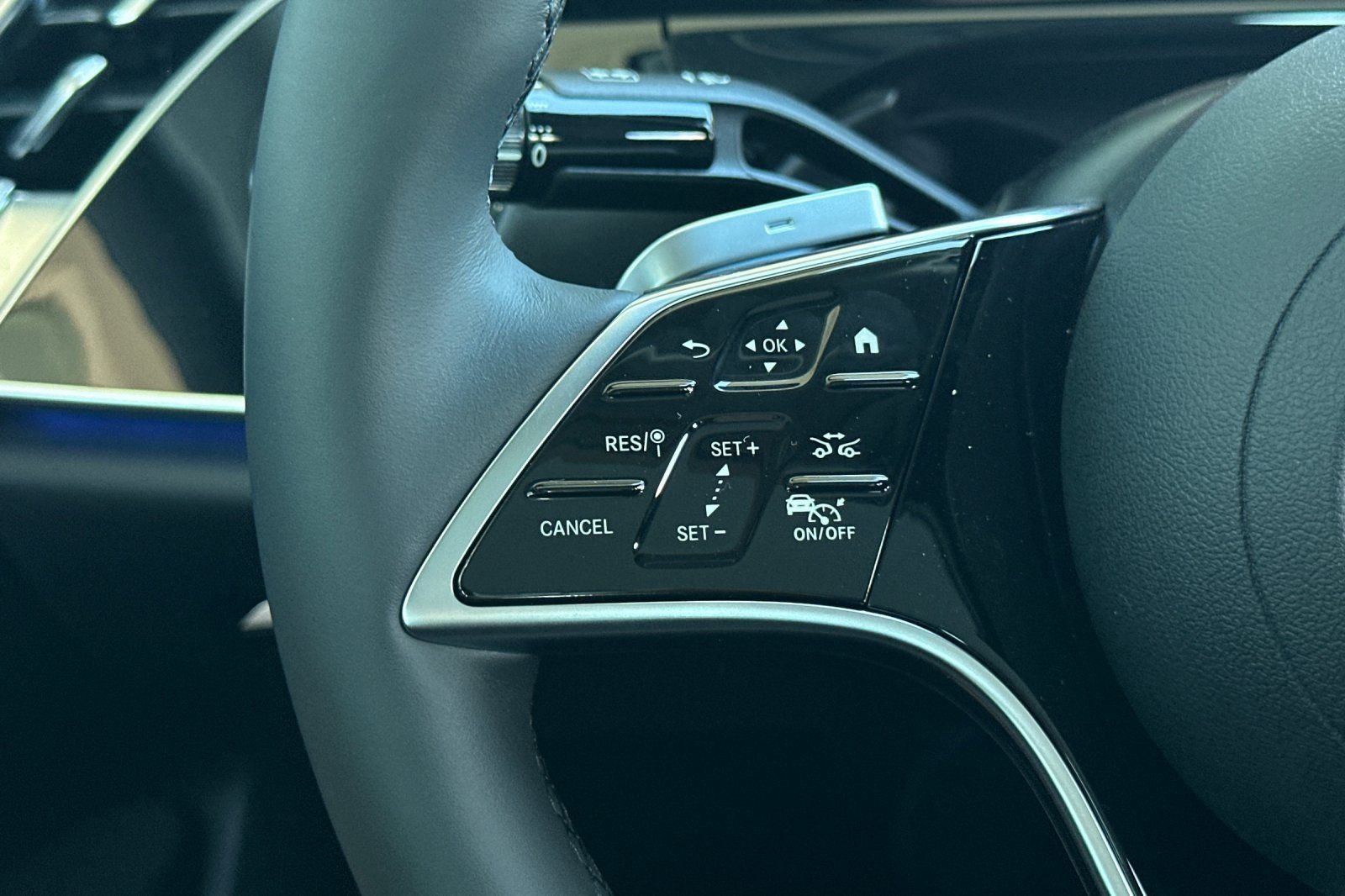 2026 Mercedes-Benz E-Class E350 - Photo 26