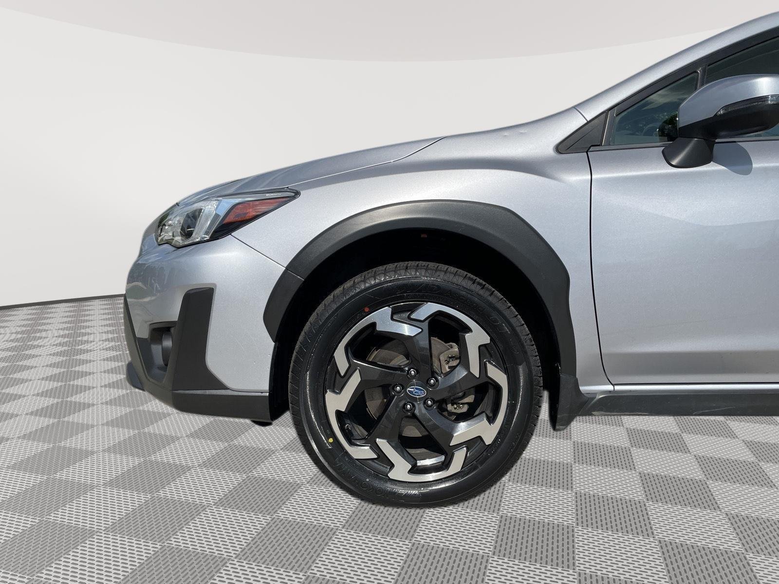 Certified Used 2023 Ice Silver Metallic Subaru Limited image 11