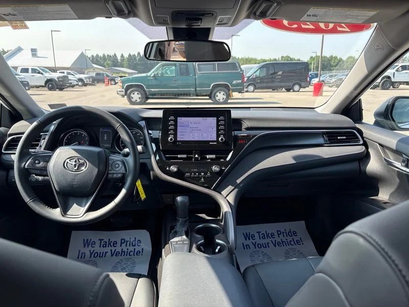 Used 2023 White Toyota SE image 16