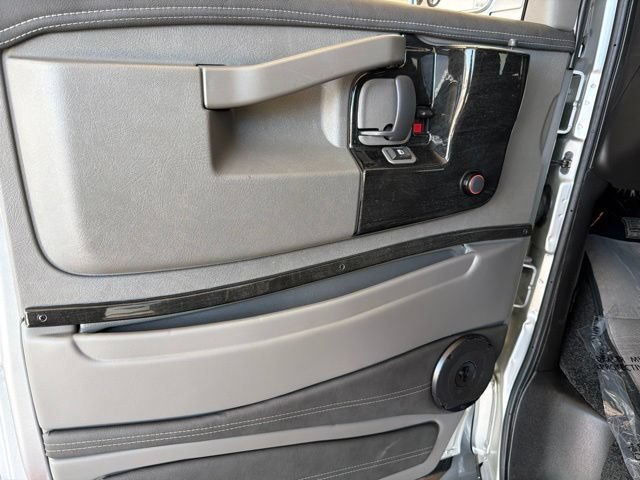 2026 GMC Savana Cargo Work Van - Photo 14