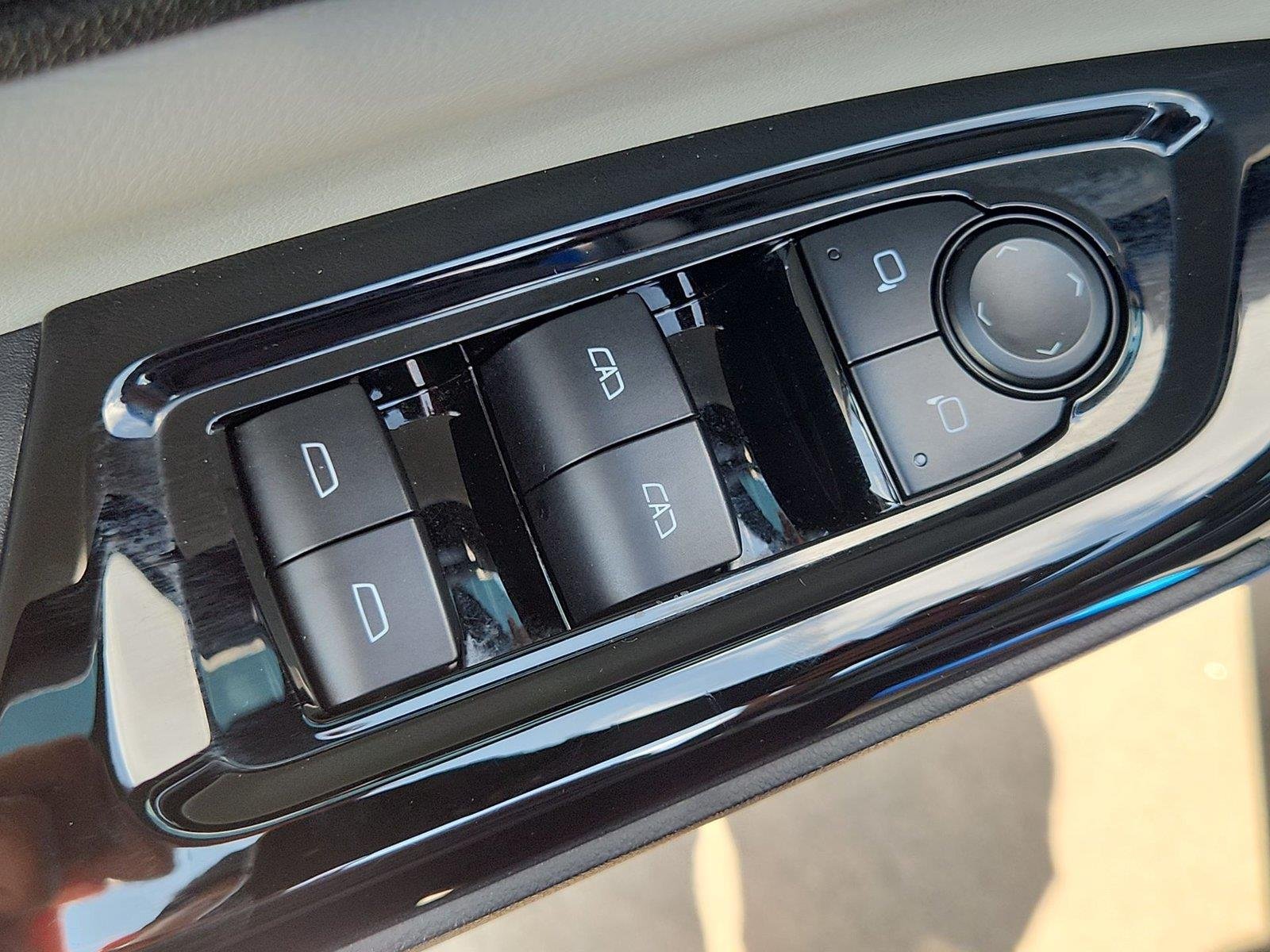 2024 Honda Prologue photo 24 of 34