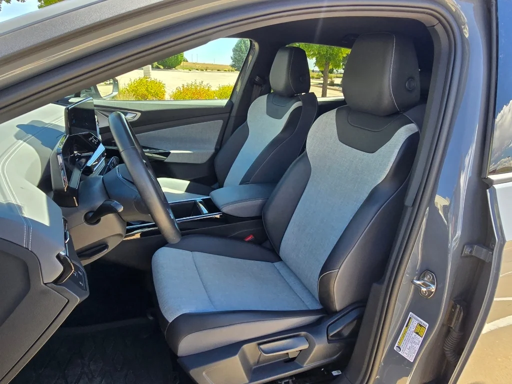Used 2024 Pure Gray Volkswagen Standard image 12