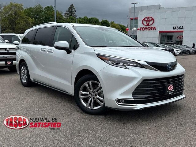 2023 Toyota Sienna Platinum