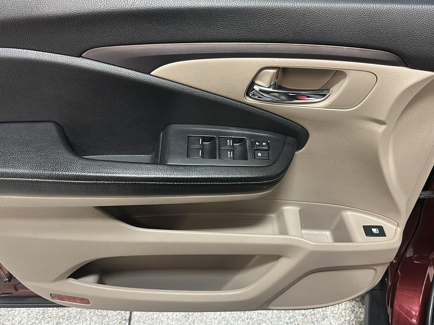 2017 Honda Ridgeline RTS - Photo 18