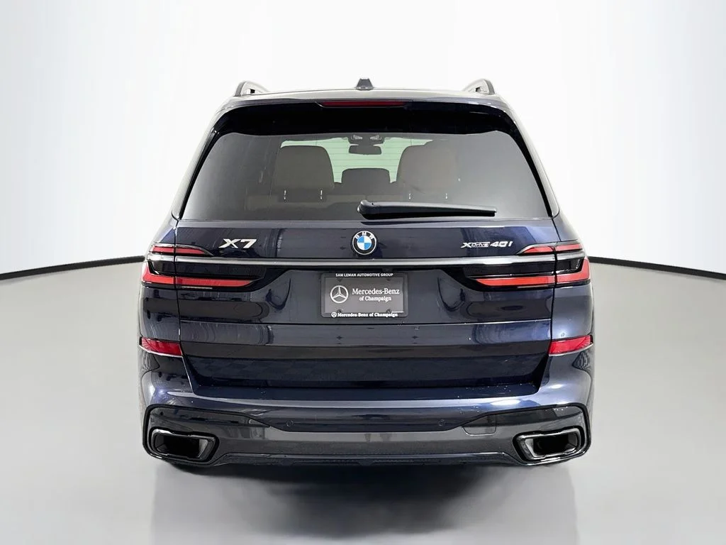 Used 2026 Black BMW xDrive40i image 6