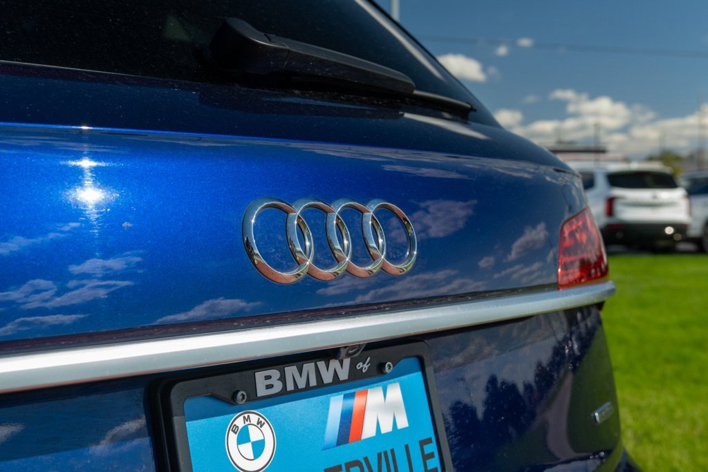 Used 2022 Blue Audi 45 S line Premium image 8