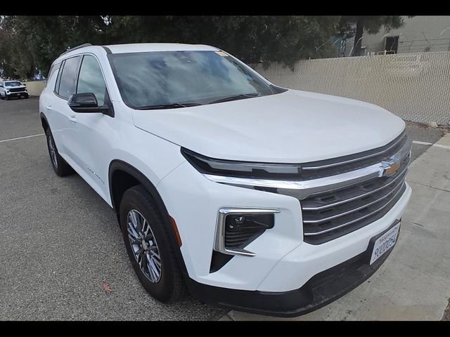 Used 2025 Summit White Chevrolet LT image 2