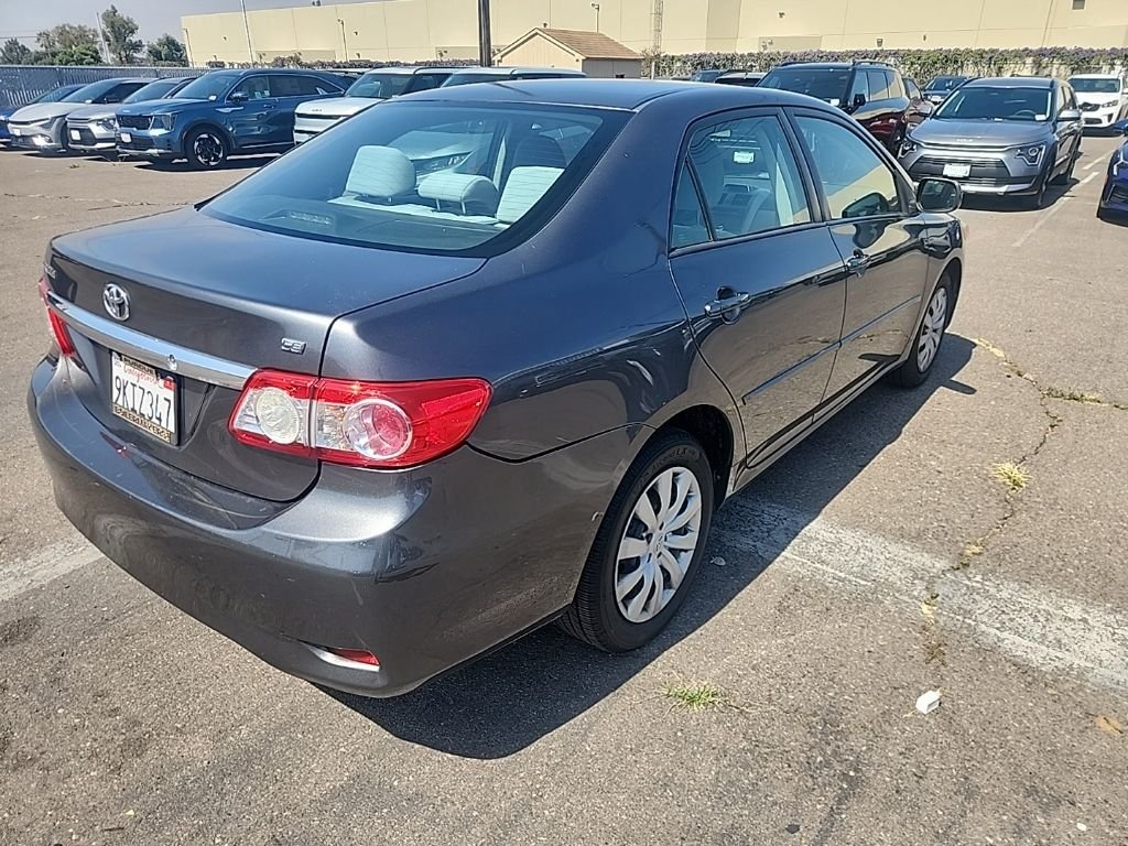 Used 2012 Gray Toyota LE image 13