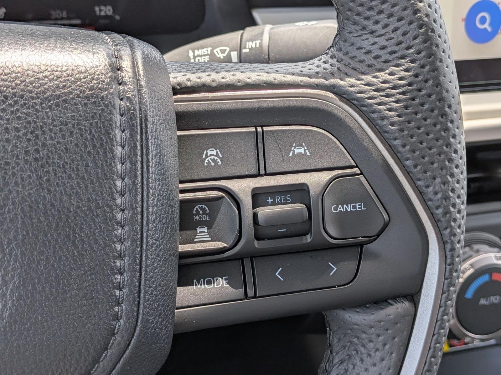 Used 2024 Ice Cap TOYOTA  image 22