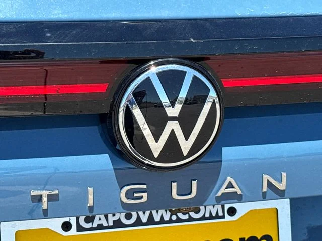 New 2026 Monterey Blue Pearl Volkswagen 2.0T SE image 13