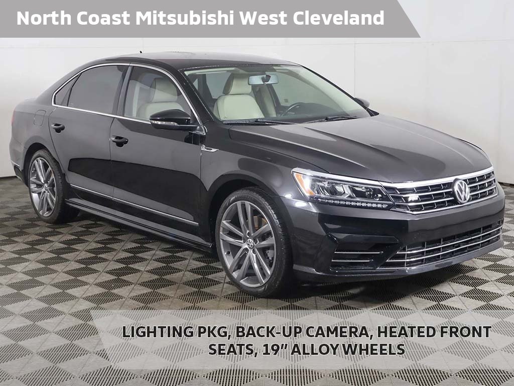 2016 Volkswagen Passat R-Line