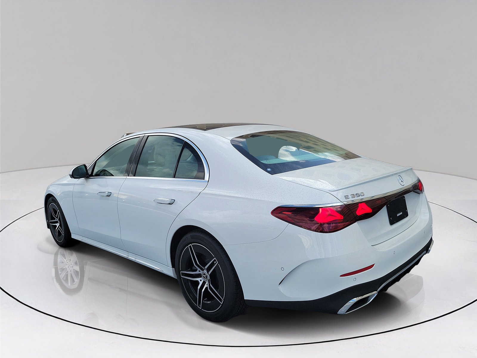 New 2026 Polar White Mercedes-Benz E 350 image 34